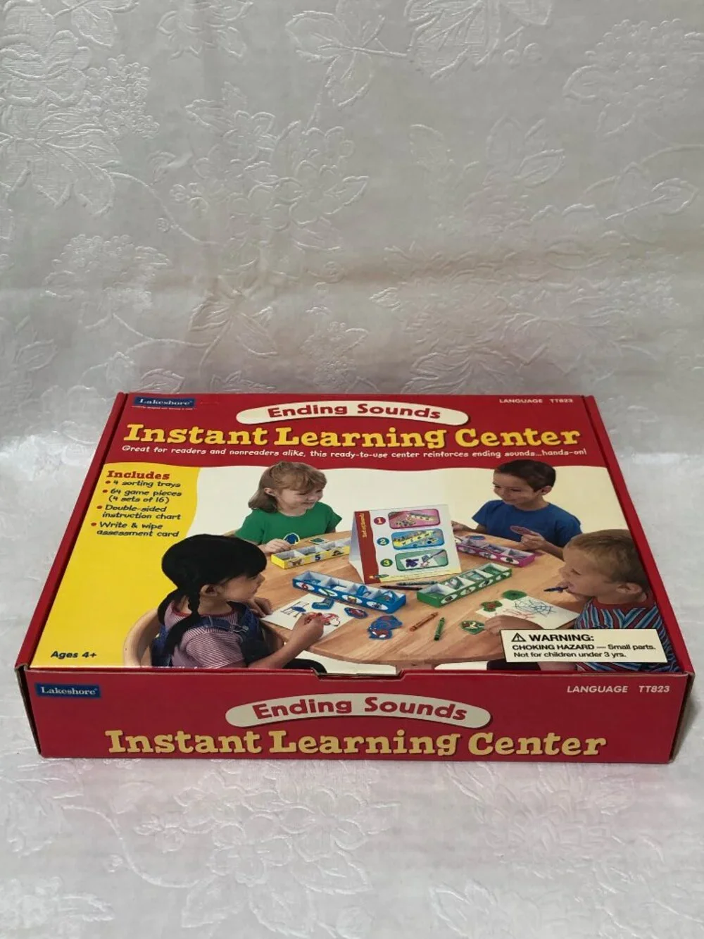 Lakeshore Ending Sounds Instant Learning Center Activity Kit Grade K-1